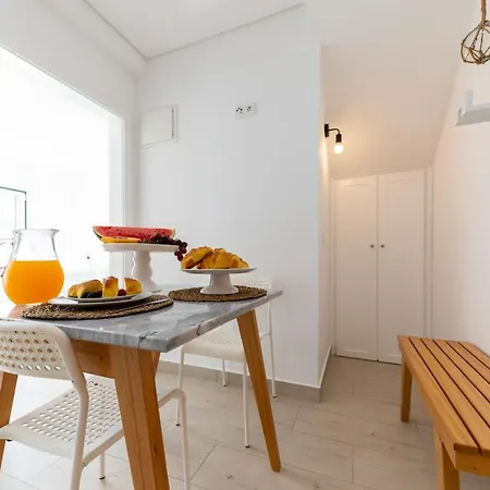 Casa de hóspedes Farol Nazaré