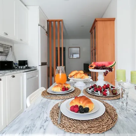 게스트하우스 Farol 3*